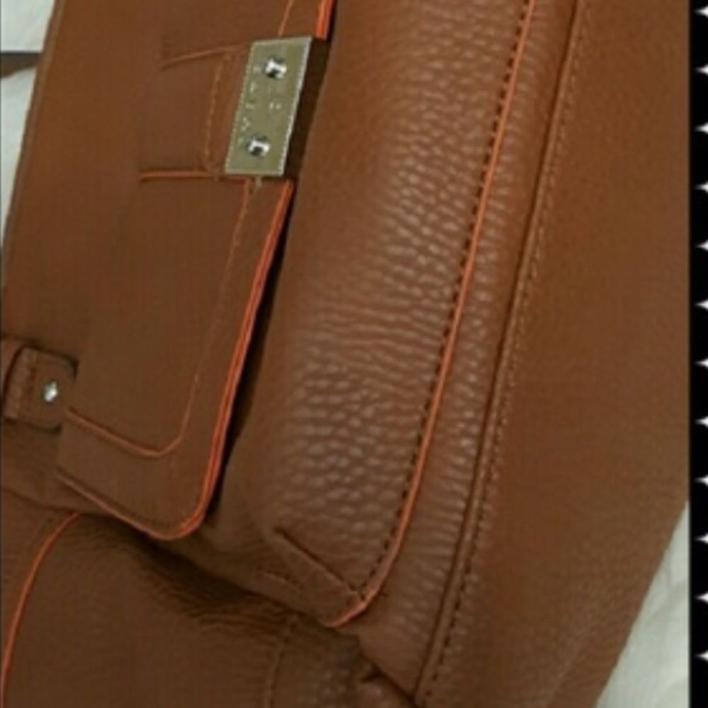 Chaps Handbag - Picture 3 of 4